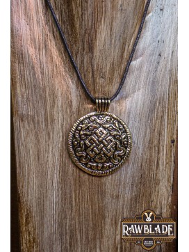 Sturn Amulet - Gold